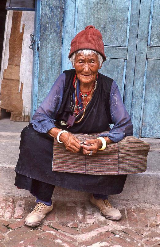 WT 1000 138-23 Nepal.jpg